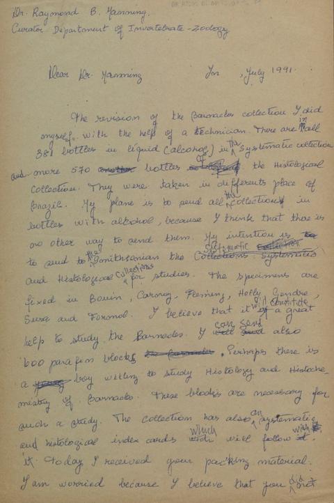 Carta de Dyrce Lacombe para Dr. Raymond B. Manning com registro de envio de coleção de cracas par...