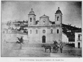 Fachada da igreja onde foi batizado Oswaldo Cruz, localizada em sua cidade natal